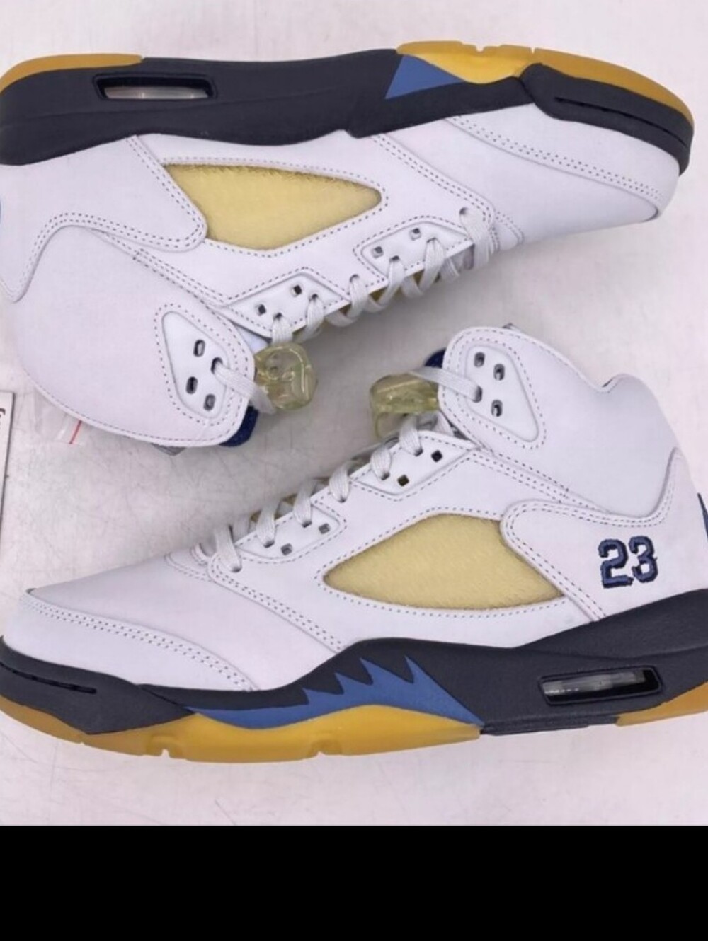 Size W-6 - A Ma Maniére x Air Jordan 5 Retro Dawn Read Below Top Of Box Damaged